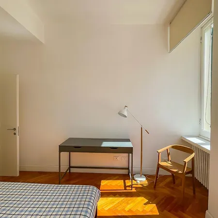 Apartment Mirabello Apt, Elegant And Shiny, 2bdr Ac, 2 Bth, Private Parking!