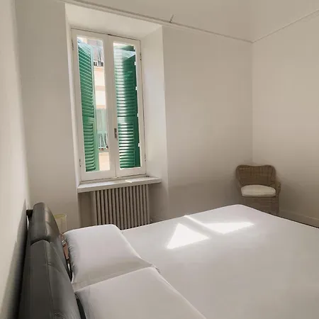Mirabello Apt, Elegant And Shiny, 2bdr Ac, 2 Bth, Private Parking! La Spezia