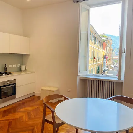 Mirabello Apt, Elegant And Shiny, 2bdr Ac, 2 Bth, Private Parking! La Spezia